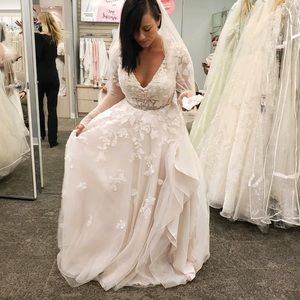 David’s Bridal Illusion Sleeve Plunging Ball Gown Wedding Dress
GALINA SIGNATURE